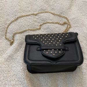 Jeweled studded purse ✨LAST CHANCE